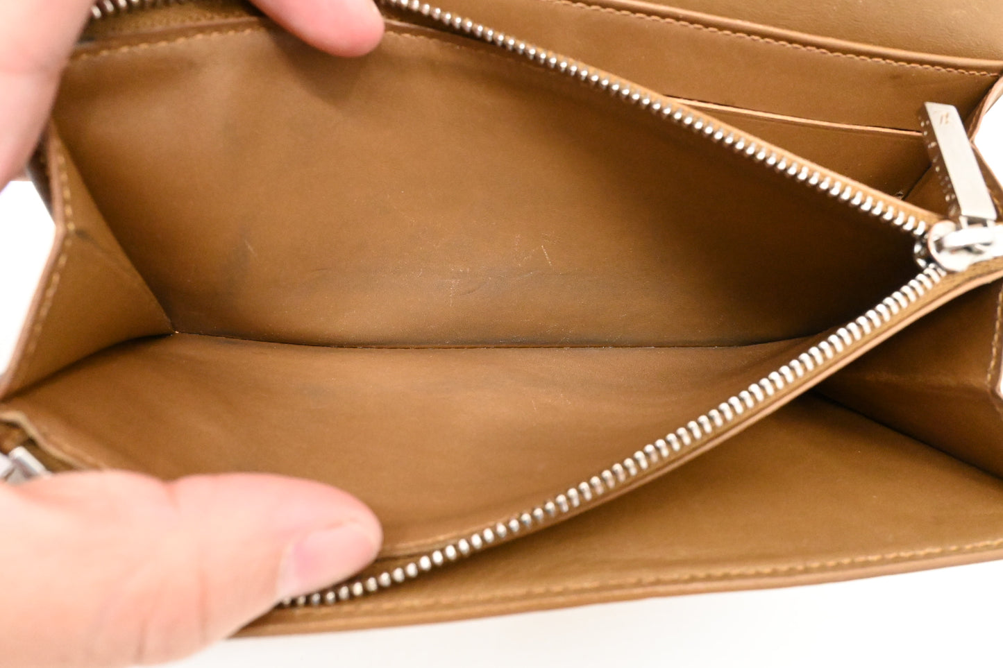Louis Vuitton Sarah Wallet in Matte Beige Leather