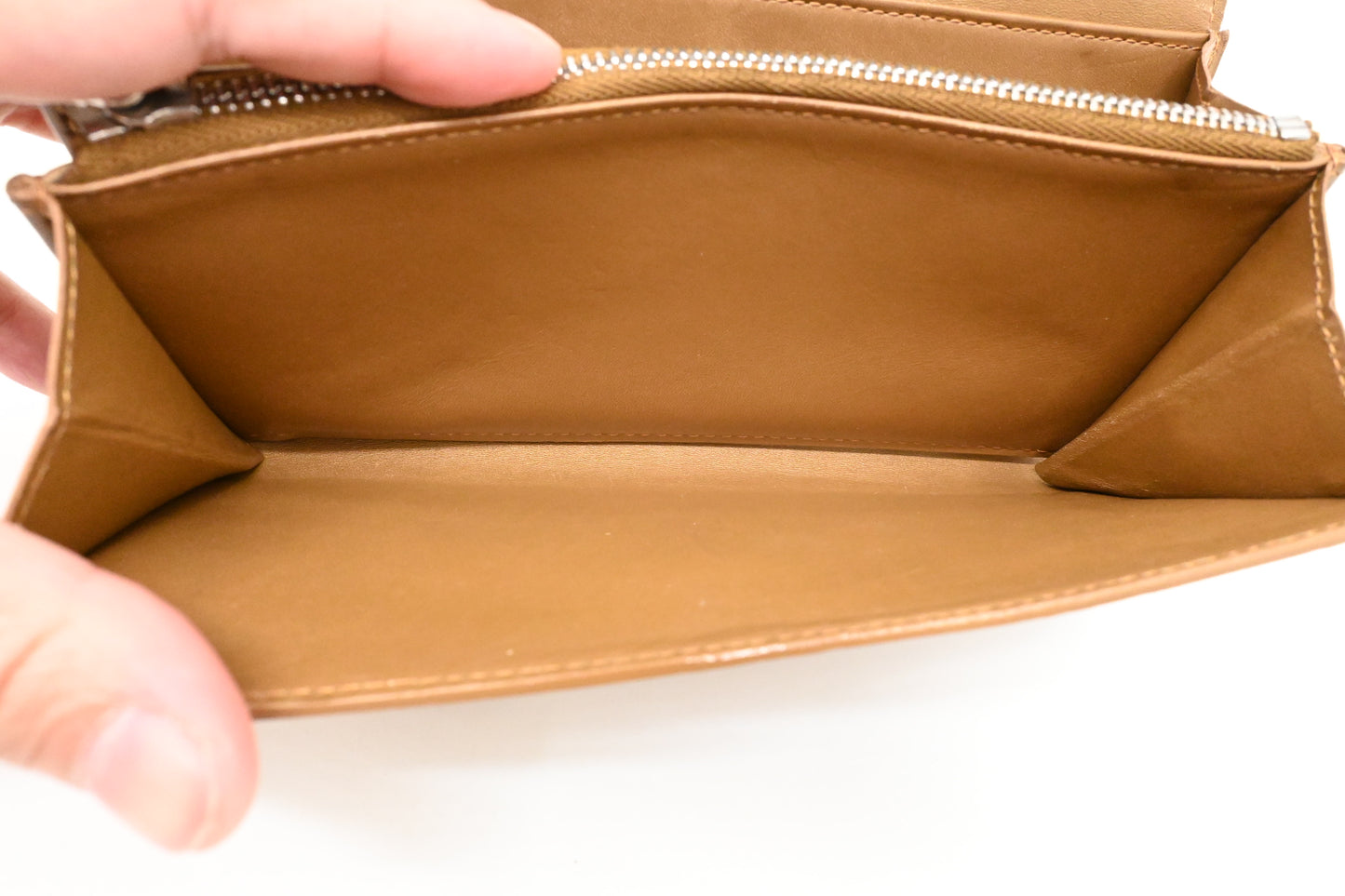 Louis Vuitton Sarah Wallet in Matte Beige Leather