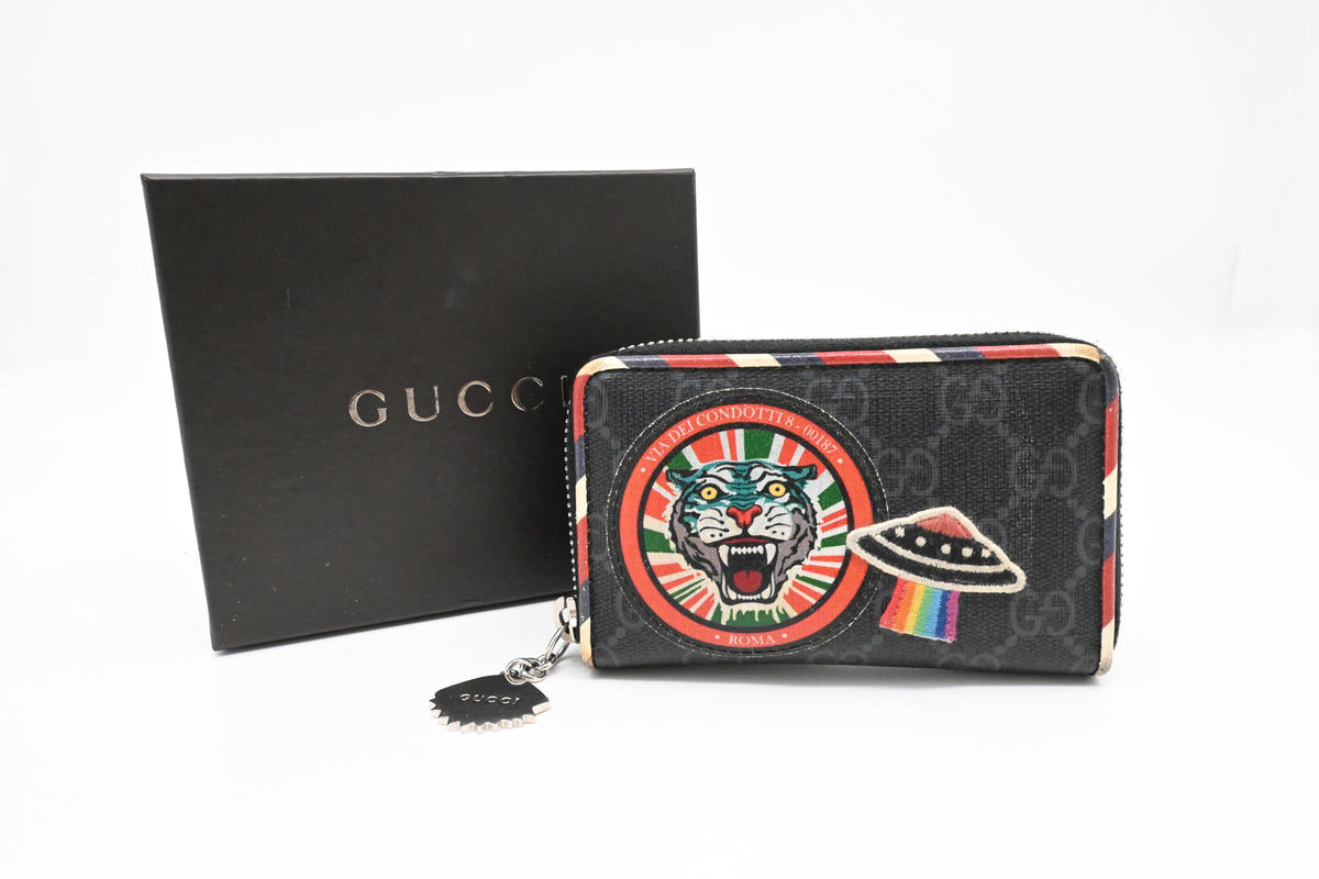 Gucci Via Dei Condotti 8 Coin Case in Black Canvas