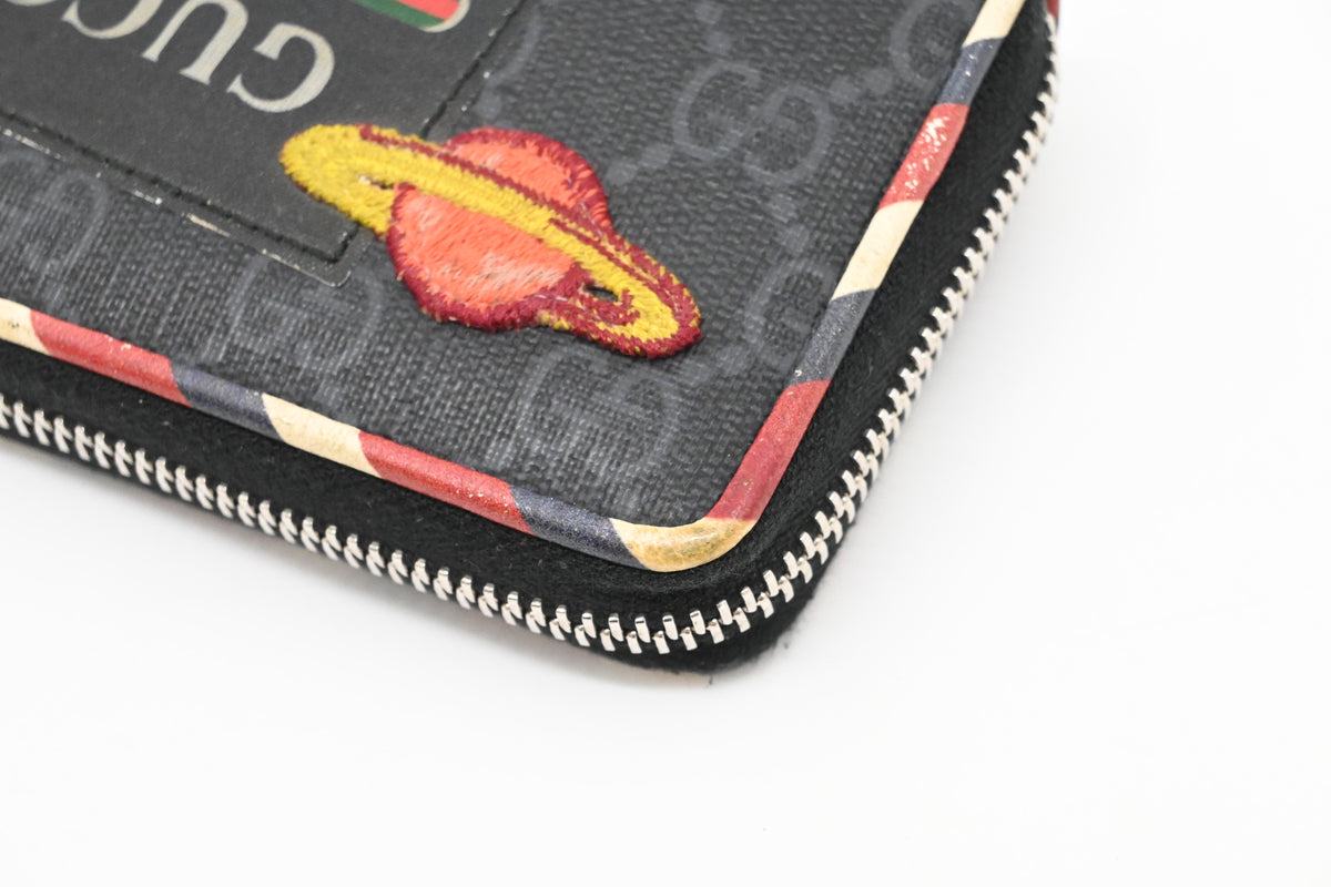 Gucci Via Dei Condotti 8 Coin Case in Black Canvas