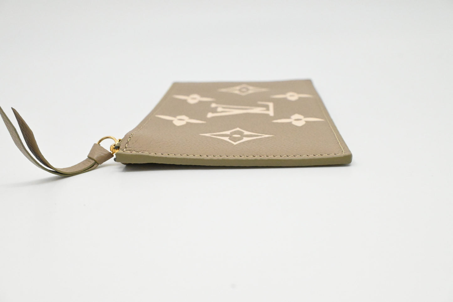 Louis Vuitton Felicie Pouch in Green and Beige Bicolor Empreinte Leather