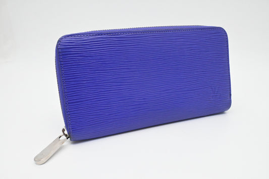 Louis Vuitton Zippy Long Wallet in Purple Epi Leather