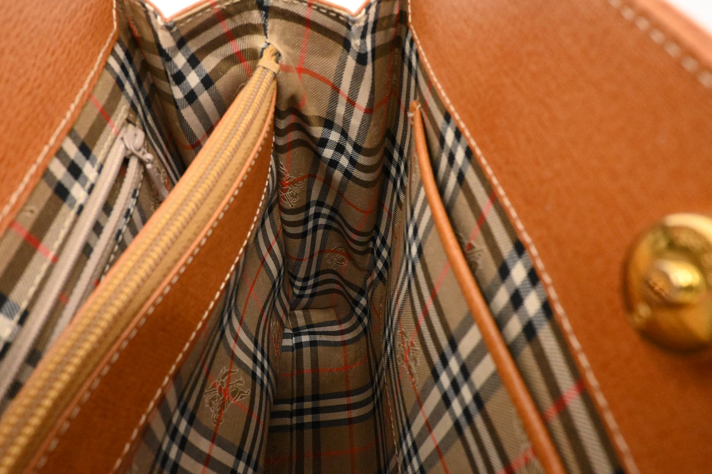 Burberry Handbag in Brown Leather