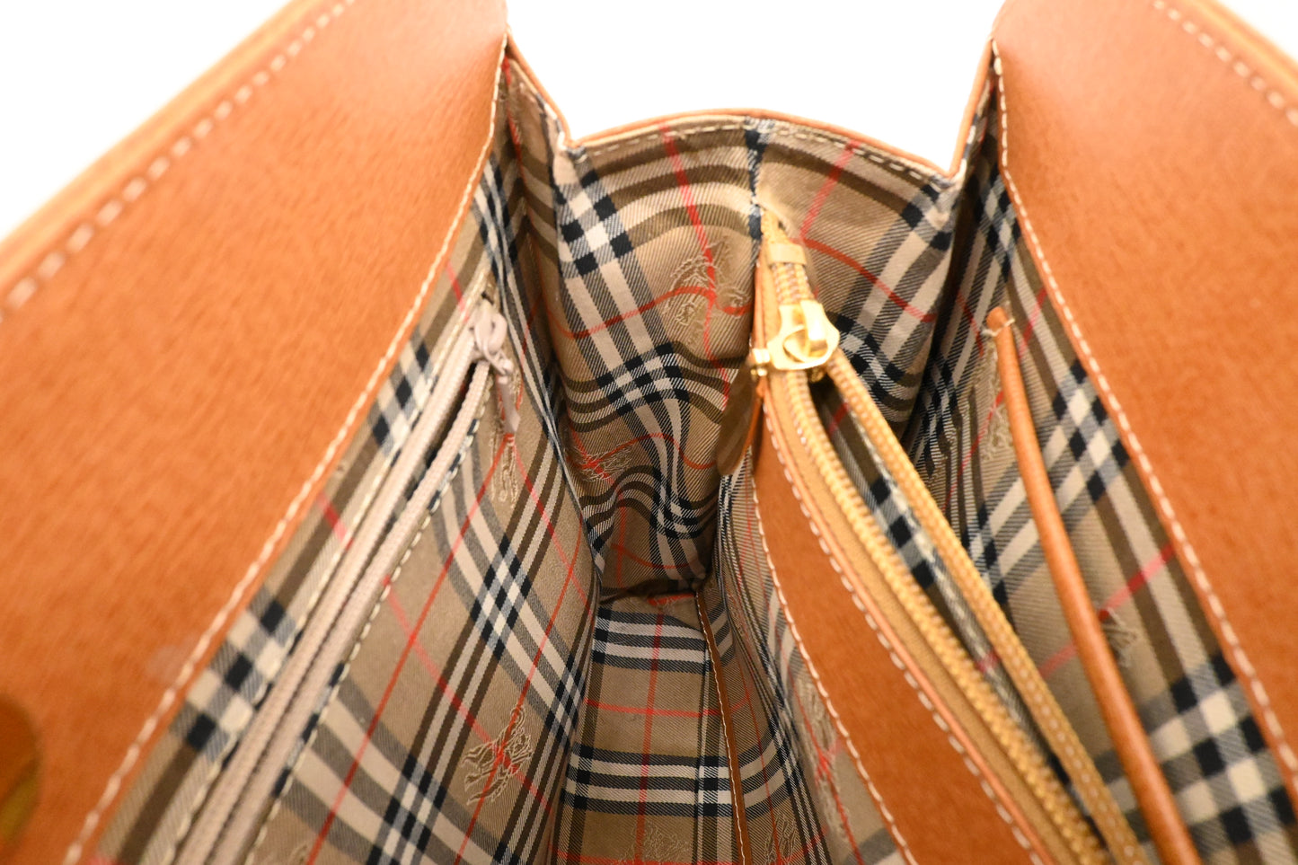 Burberry Handbag in Brown Leather