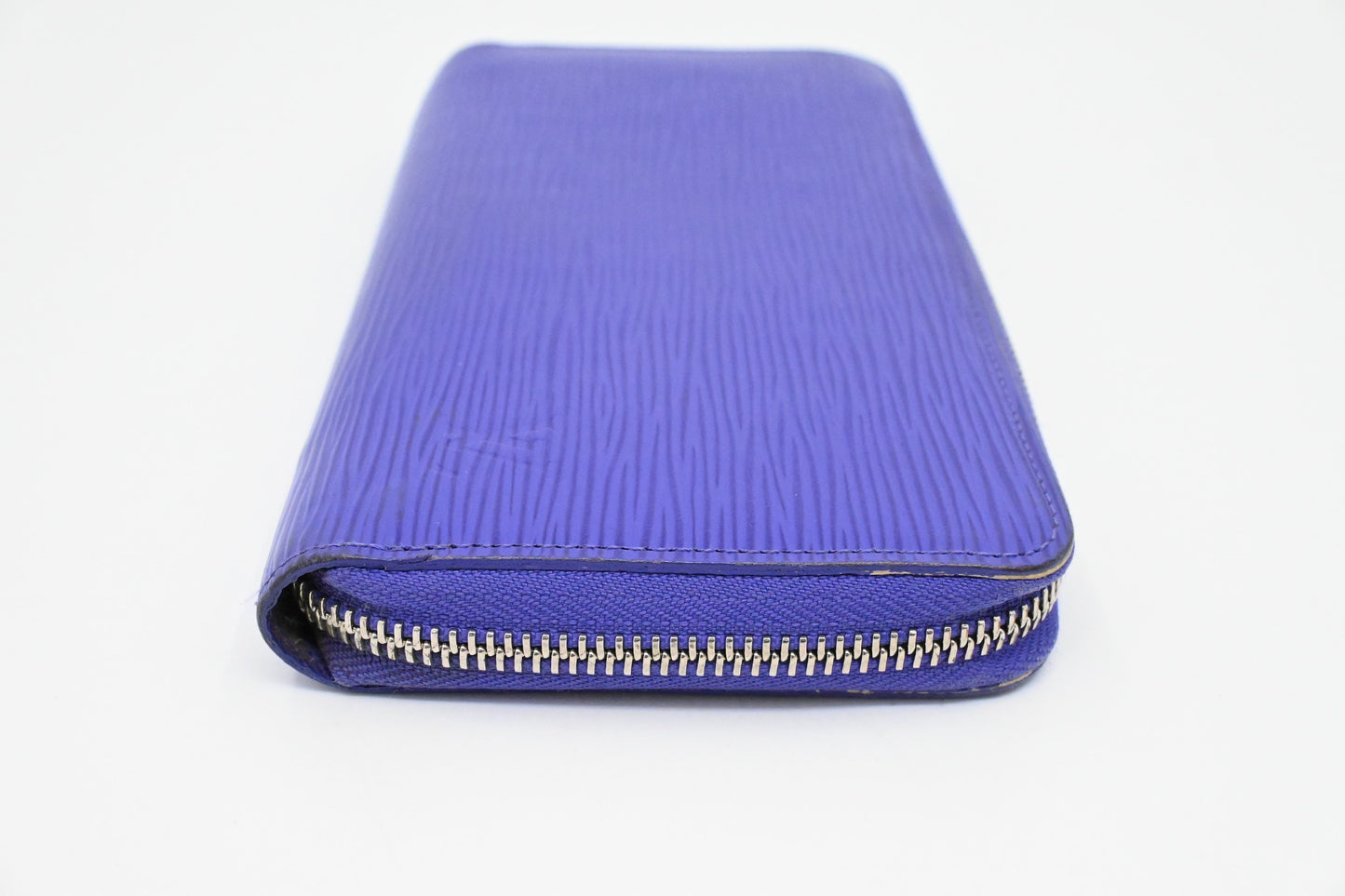 Louis Vuitton Zippy Long Wallet in Purple Epi Leather