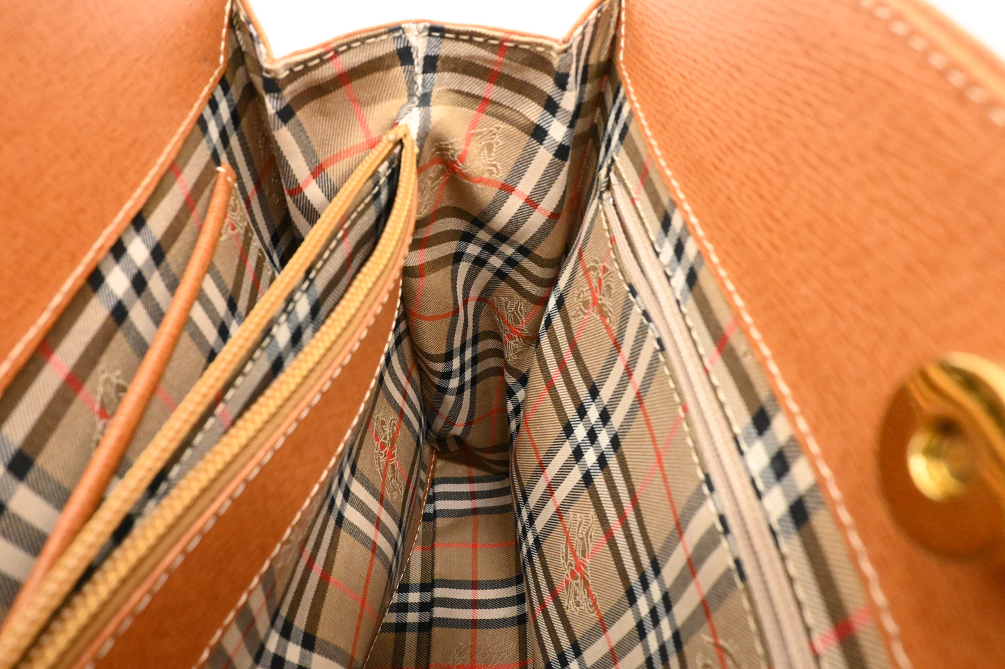 Burberry Handbag in Brown Leather
