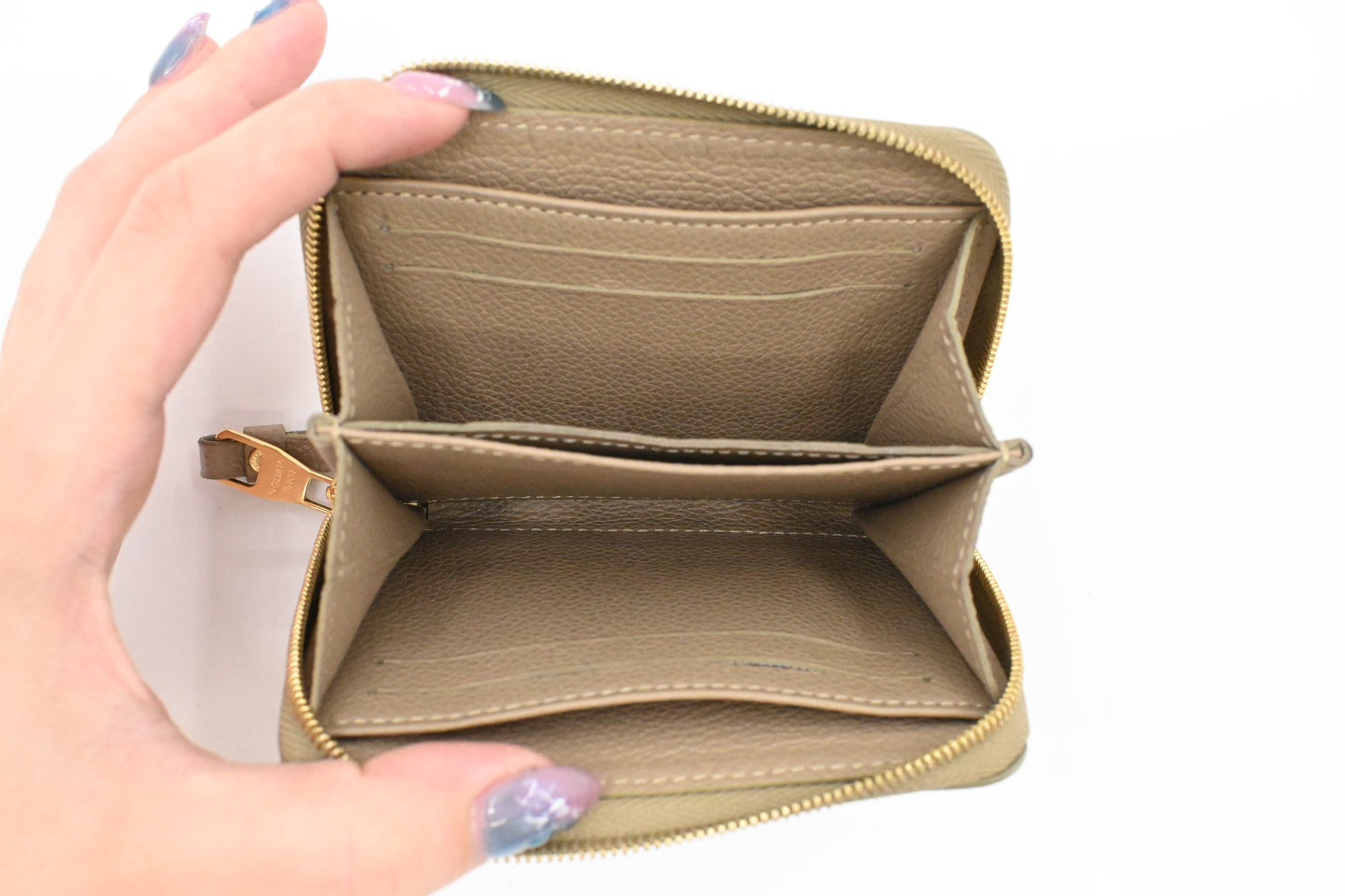 Louis Vuitton Bicolor Zippy Wallet in Olive Green Leather