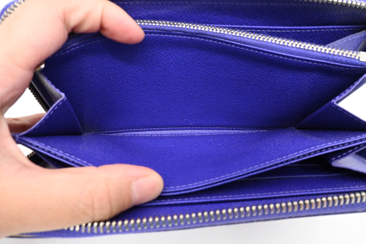 Louis Vuitton Zippy Long Wallet in Purple Epi Leather