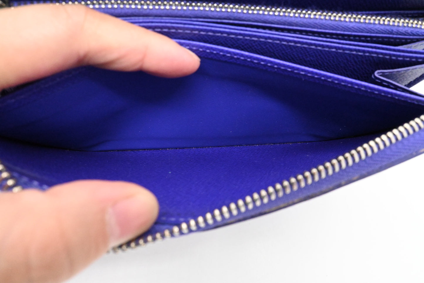 Louis Vuitton Zippy Long Wallet in Purple Epi Leather