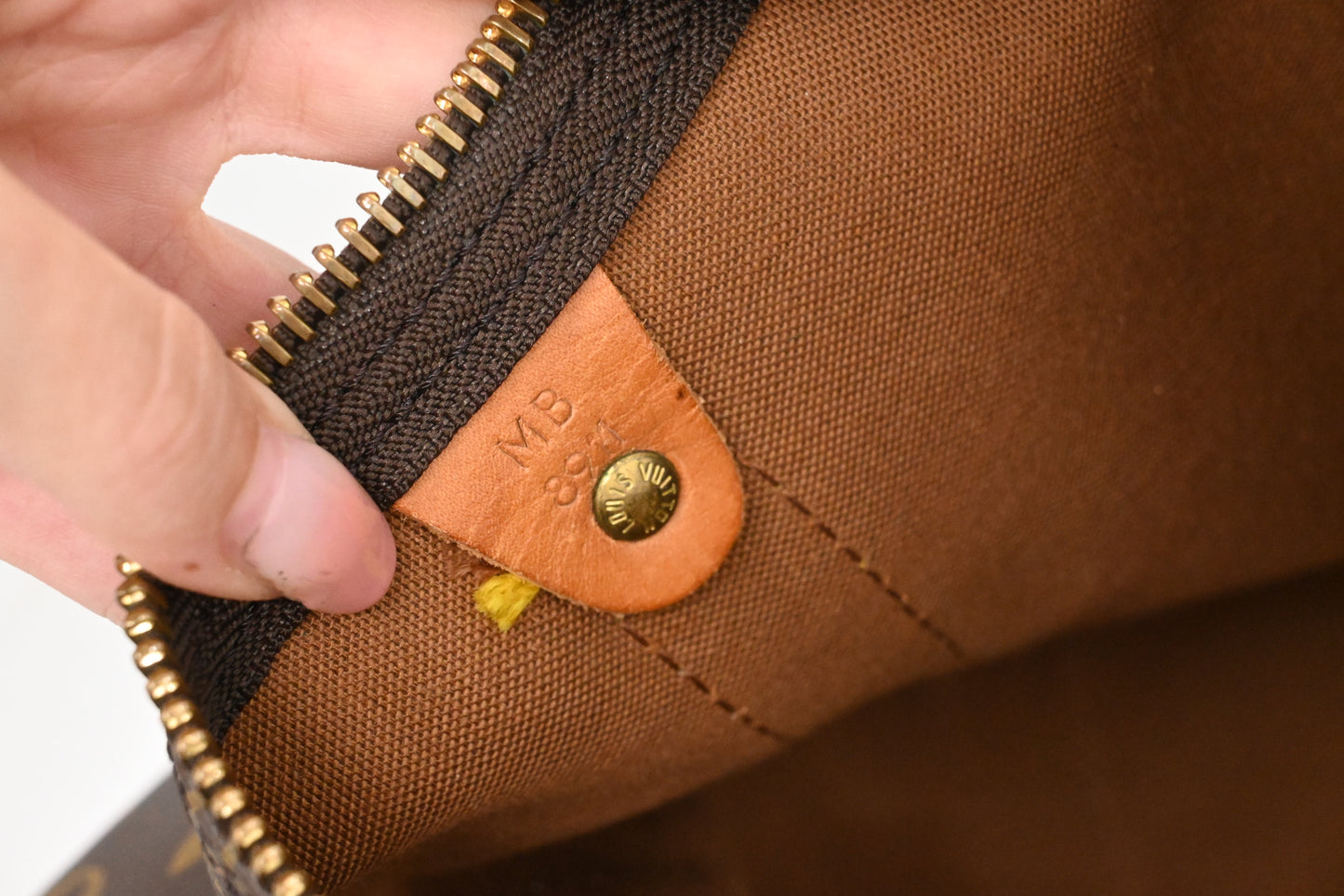 Louis Vuitton Keepall 50 in Monogram Canvas