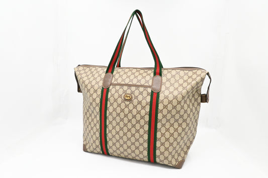 Gucci Travel Bag in GG Supreme Canvas