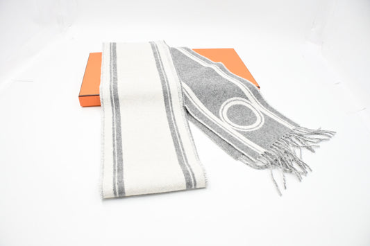 Hermes Scarf Bande de Repos in Grey and White Cashmere