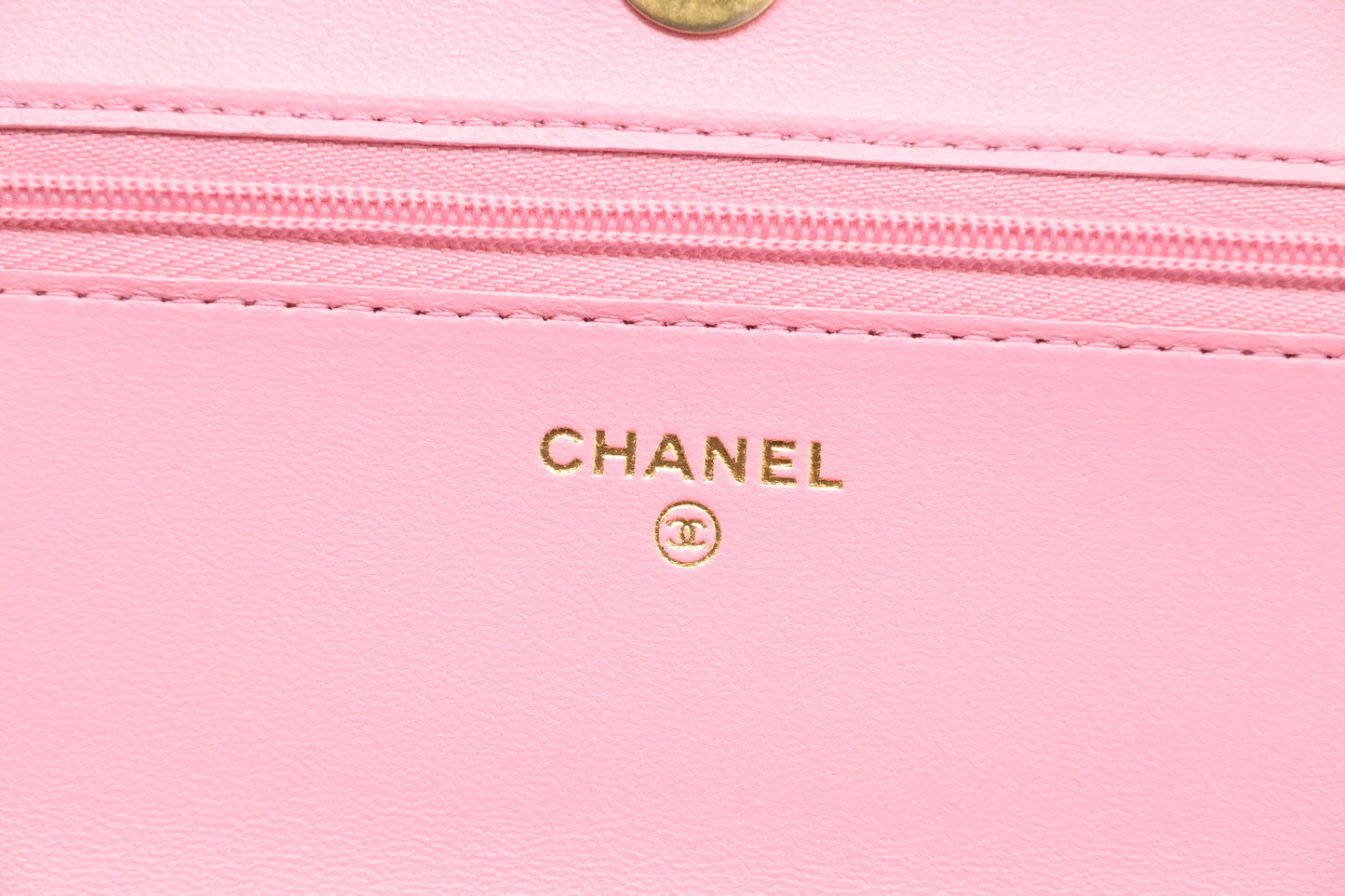 Chanel Top Handle Chain Crossbody Bag in Pink Matelassé Leather