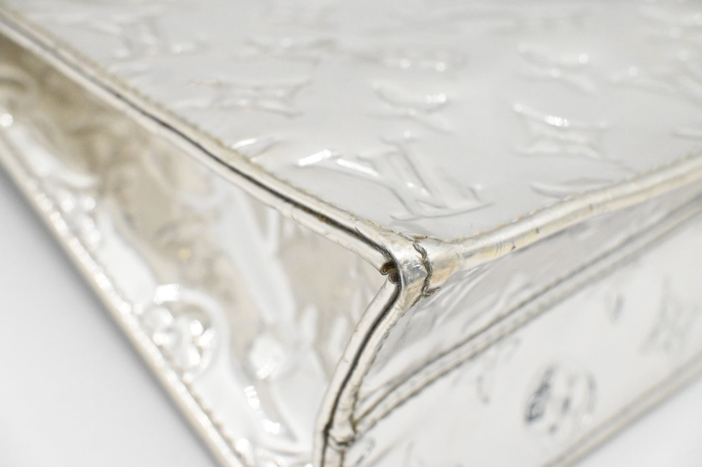 Louis Vuitton Sac Plat in Miroir Vernis Leather