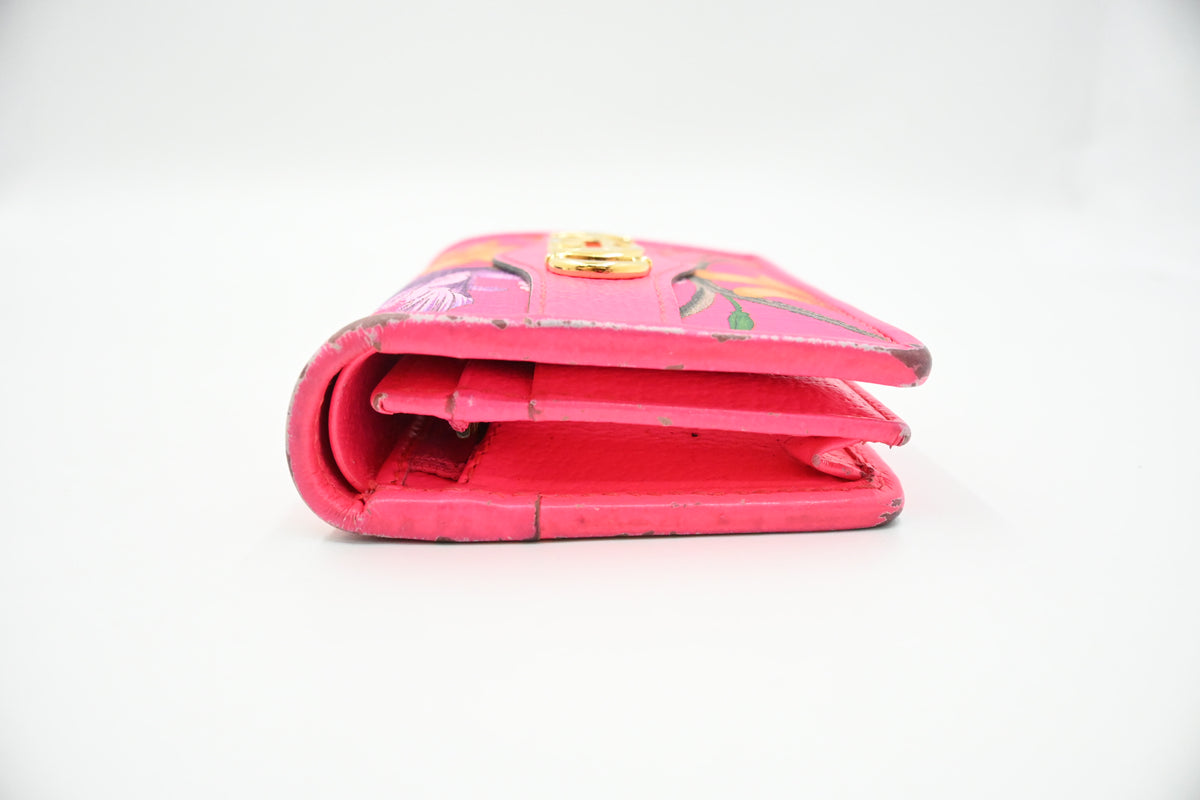 Gucci Card Case Wallet in Fluorescent Pink Floral Canvas