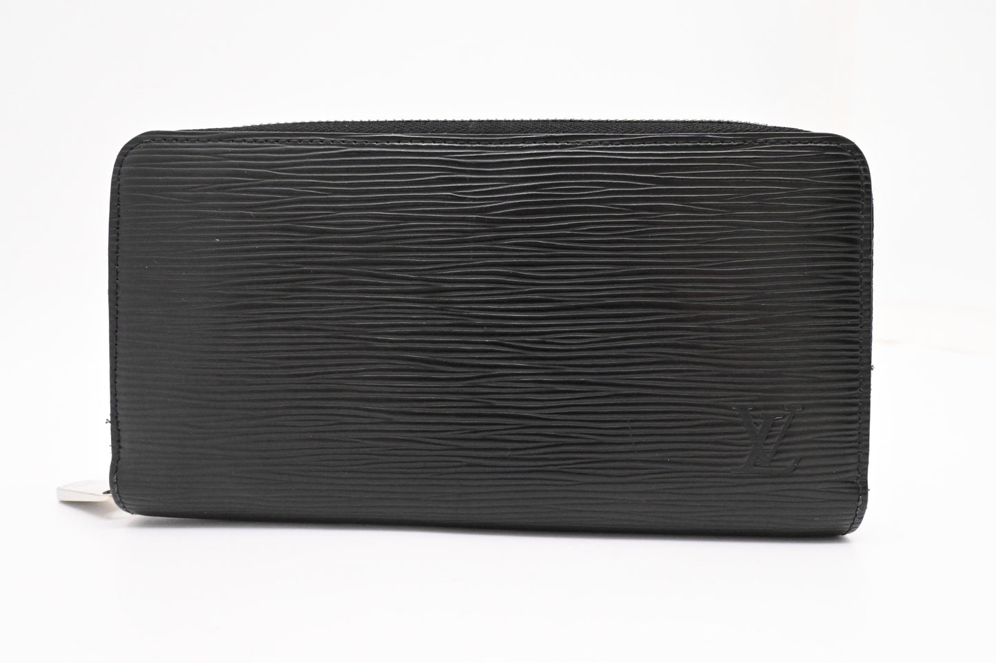 Louis Vuitton Zippy Wallet in Black Epi Leather