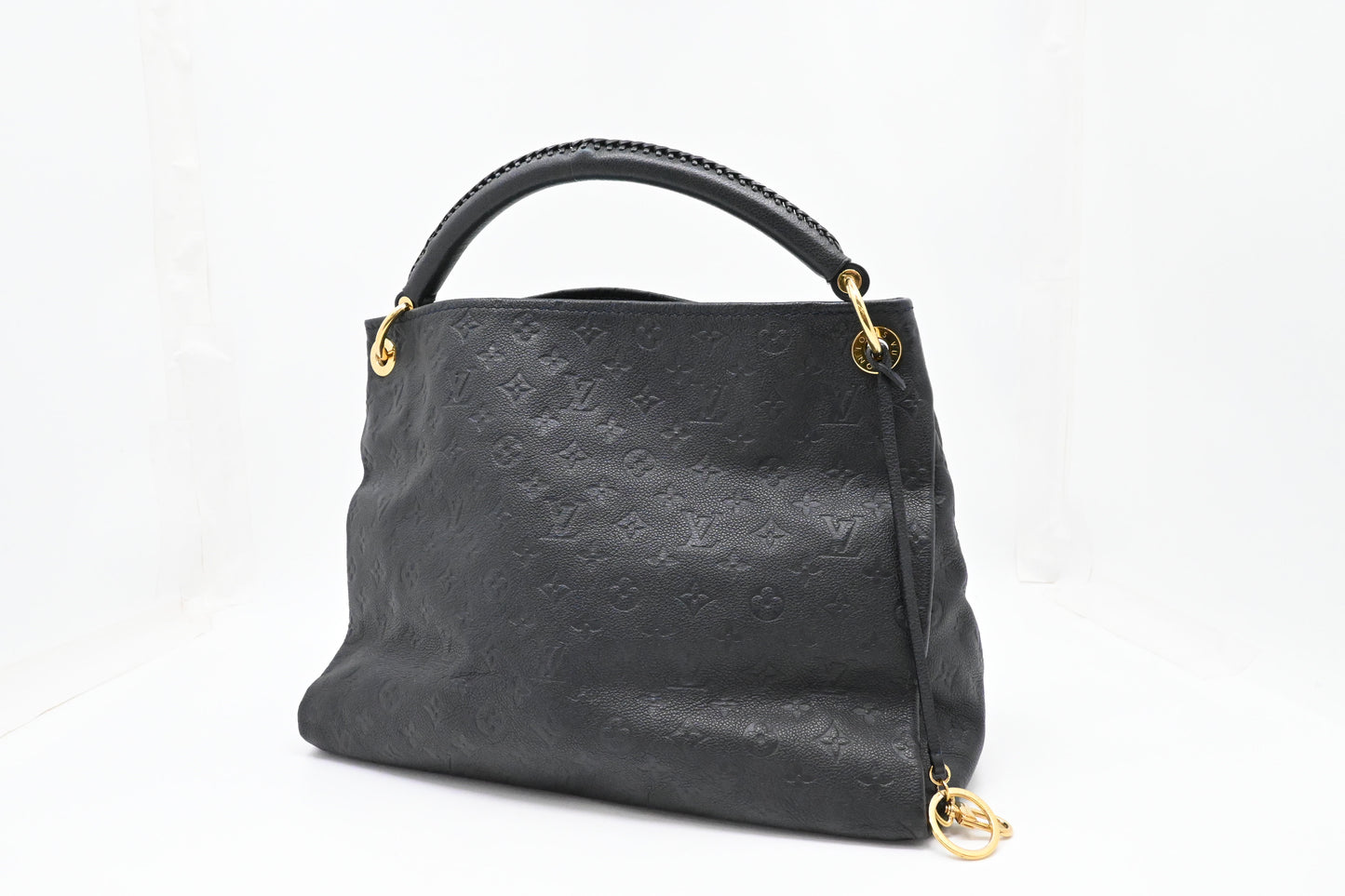 Louis Vuitton Artsy MM in Bleu Infini Empreinte Leather