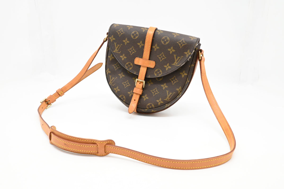 Louis Vuitton Chantilly MM in Monogram Canvas