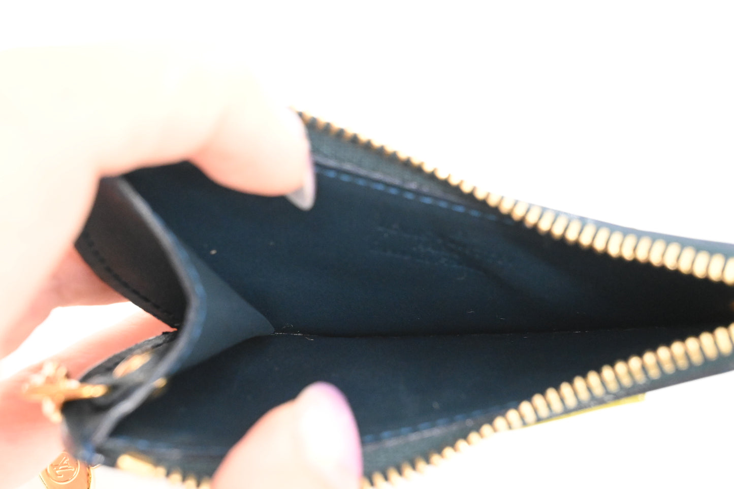 Louis Vuitton Oiseau Key Case in Green Vernis Leather