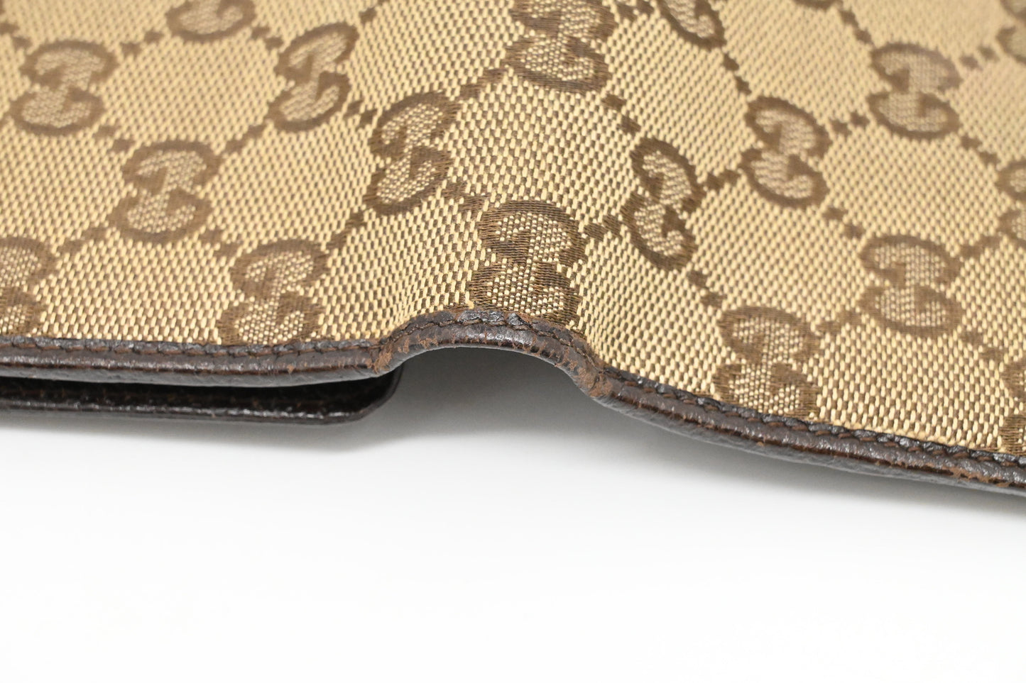 Gucci Compact Wallet in Brown Canvas