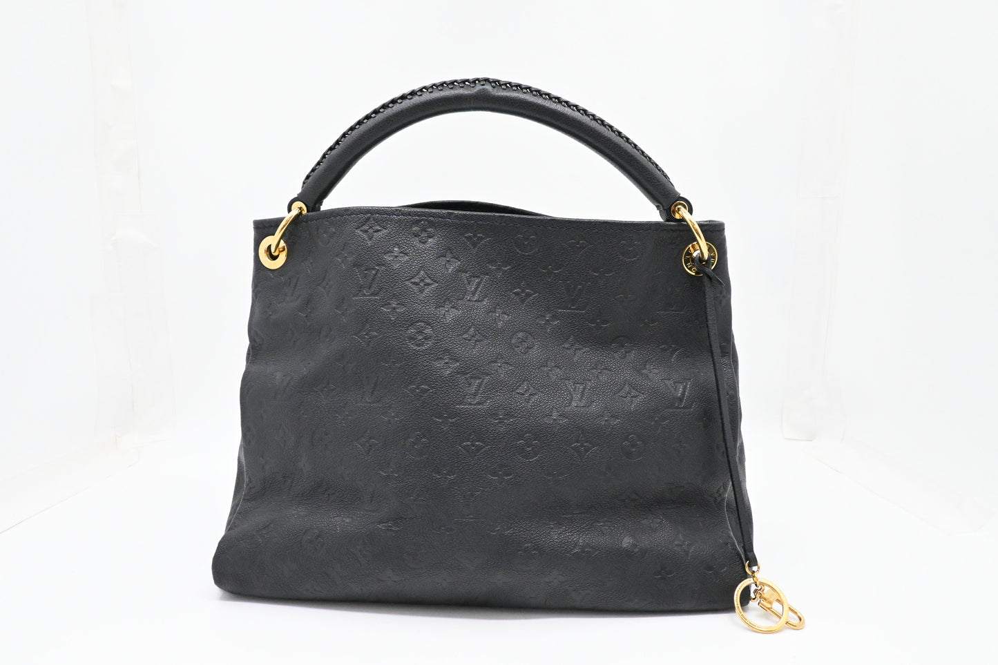 Louis Vuitton Artsy MM in Bleu Infini Empreinte Leather