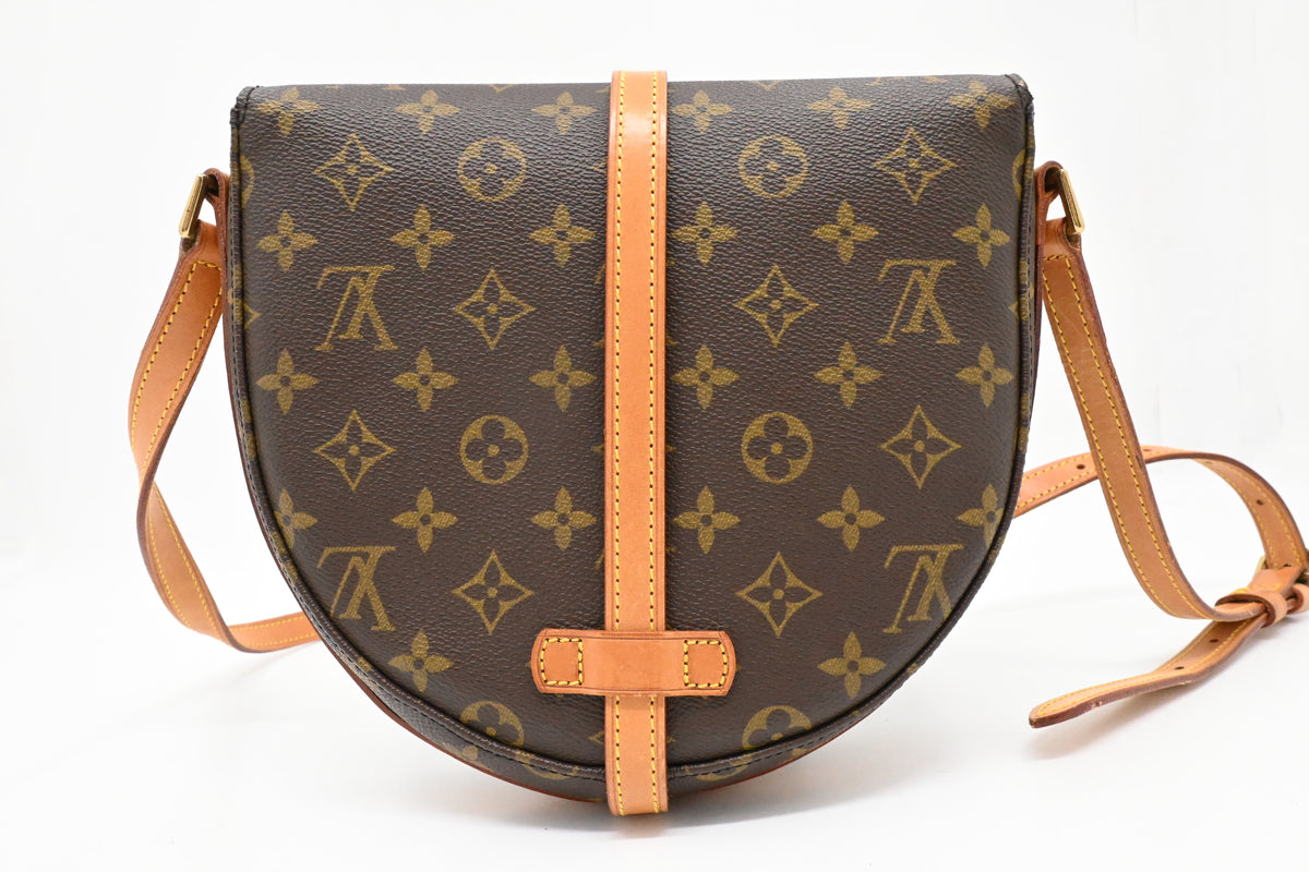 Louis Vuitton Chantilly MM in Monogram Canvas