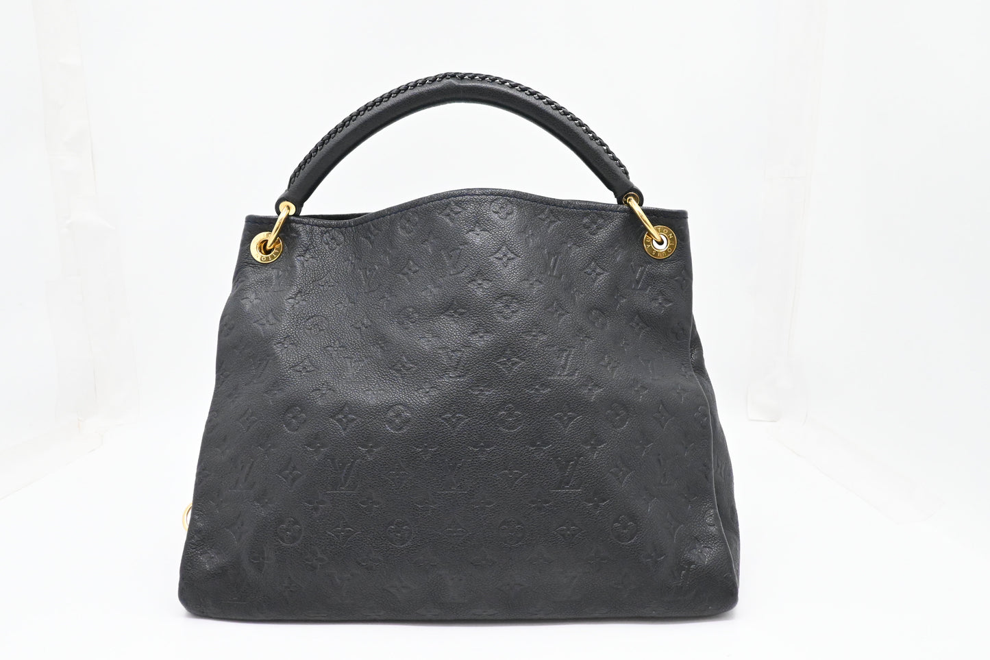 Louis Vuitton Artsy MM in Bleu Infini Empreinte Leather