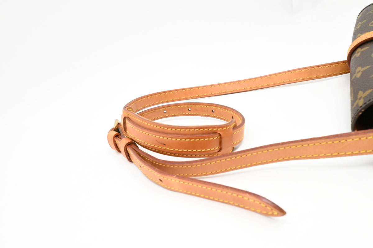 Louis Vuitton Chantilly MM in Monogram Canvas