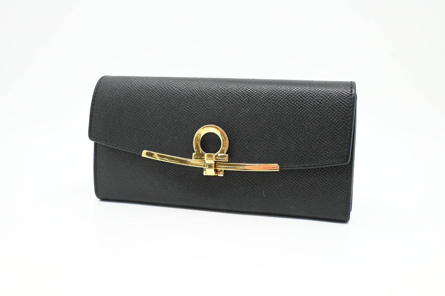 Ferragamo Wallet in Black Leather