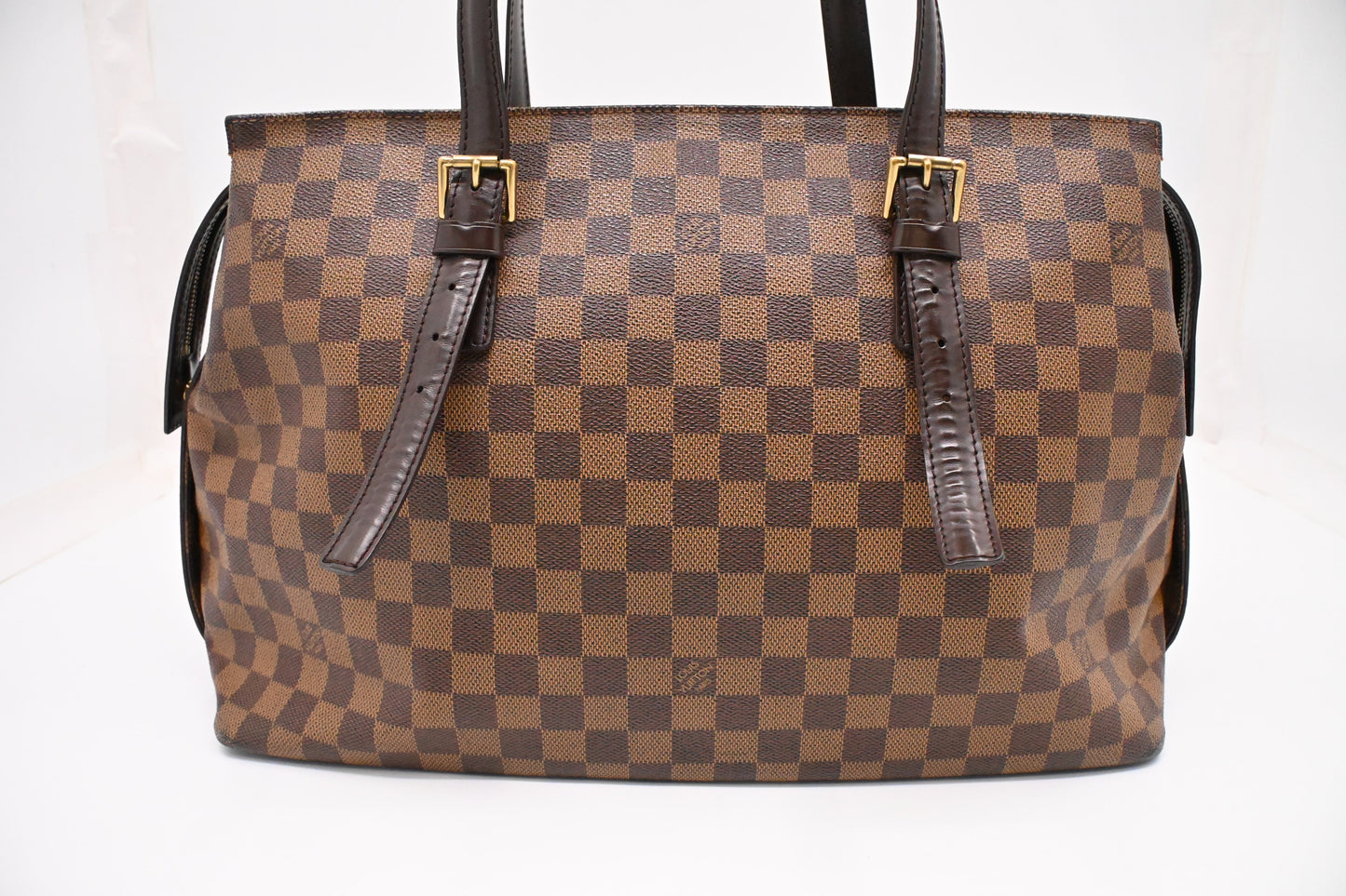 Louis Vuitton Chelsea in Damier Ebene Canvas