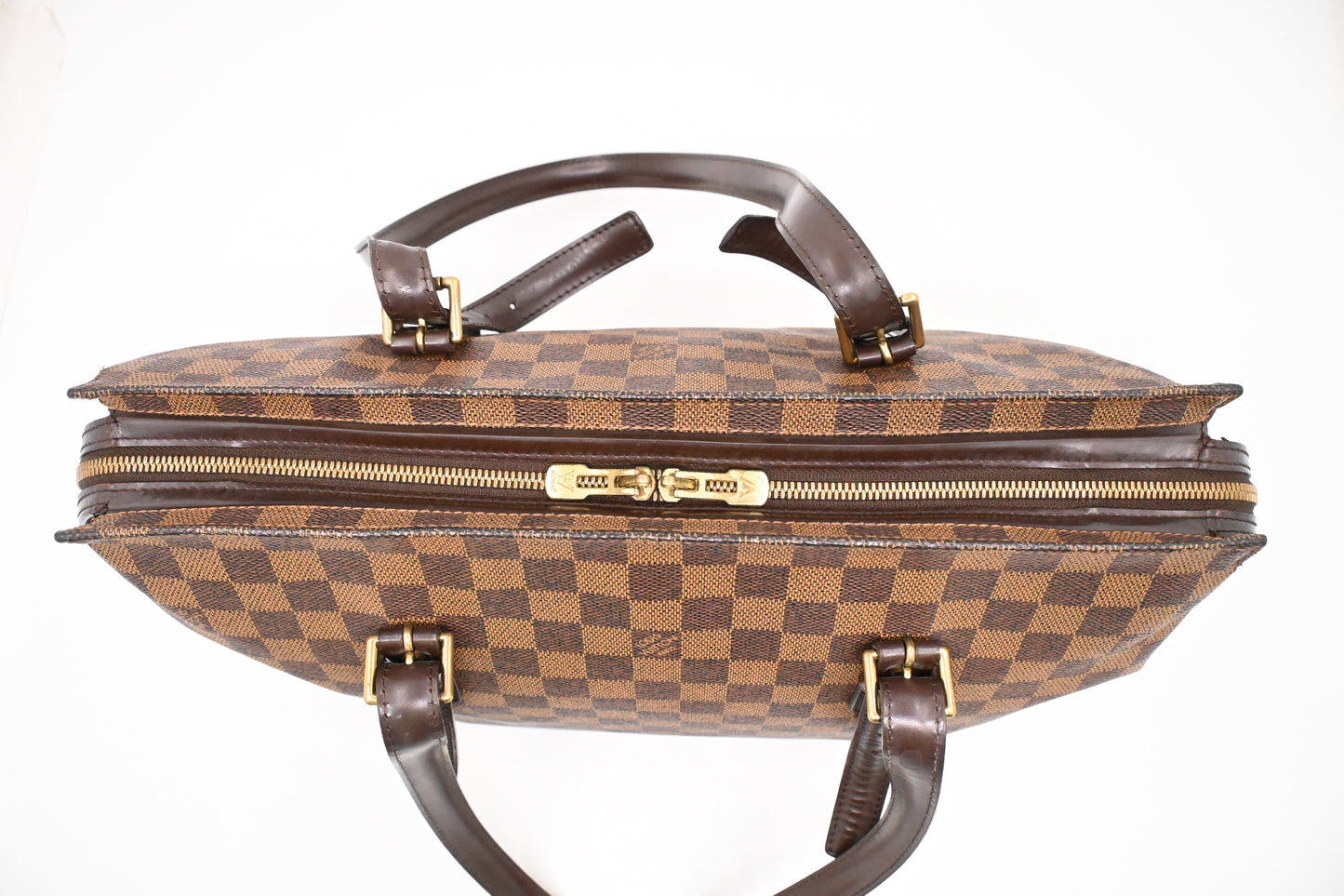 Louis Vuitton Chelsea in Damier Ebene Canvas
