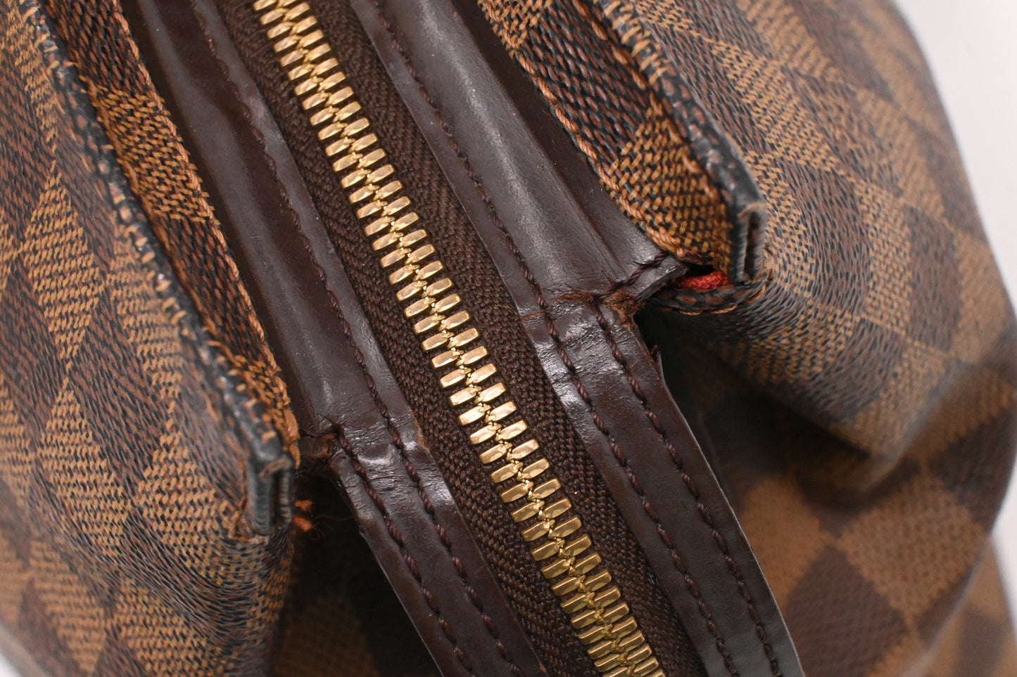 Louis Vuitton Chelsea in Damier Ebene Canvas