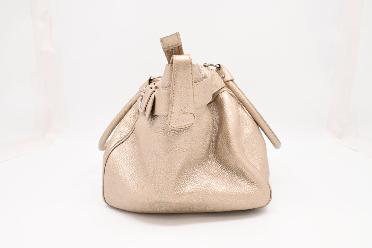 Ferragamo Tote Bag Gancini in Champagne Leather