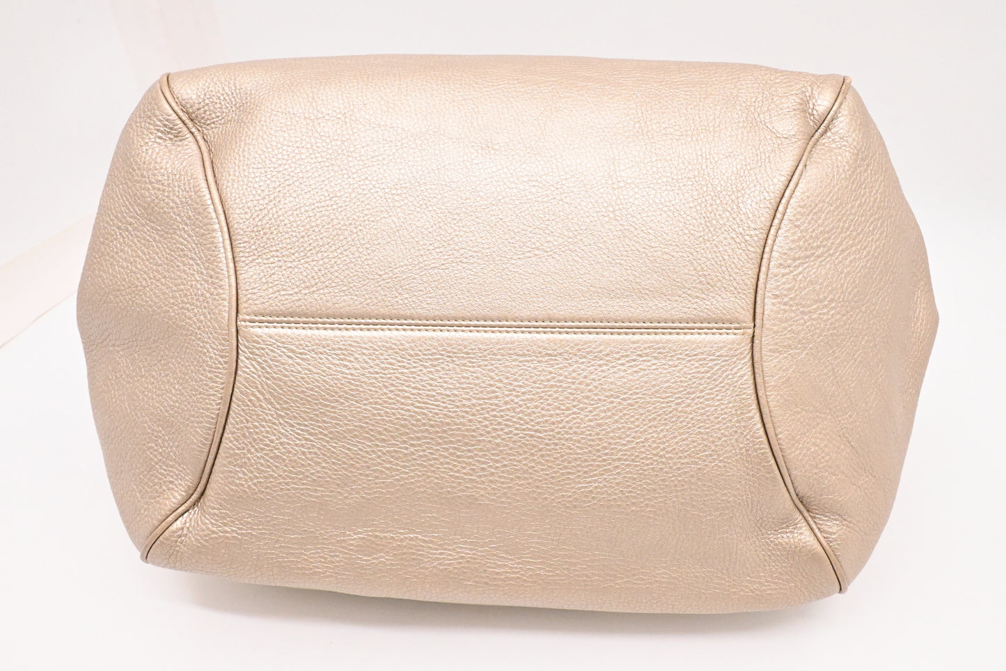 Ferragamo Tote Bag Gancini in Champagne Leather