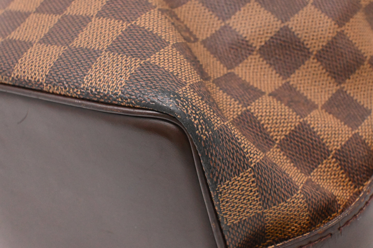Louis Vuitton Chelsea in Damier Ebene Canvas