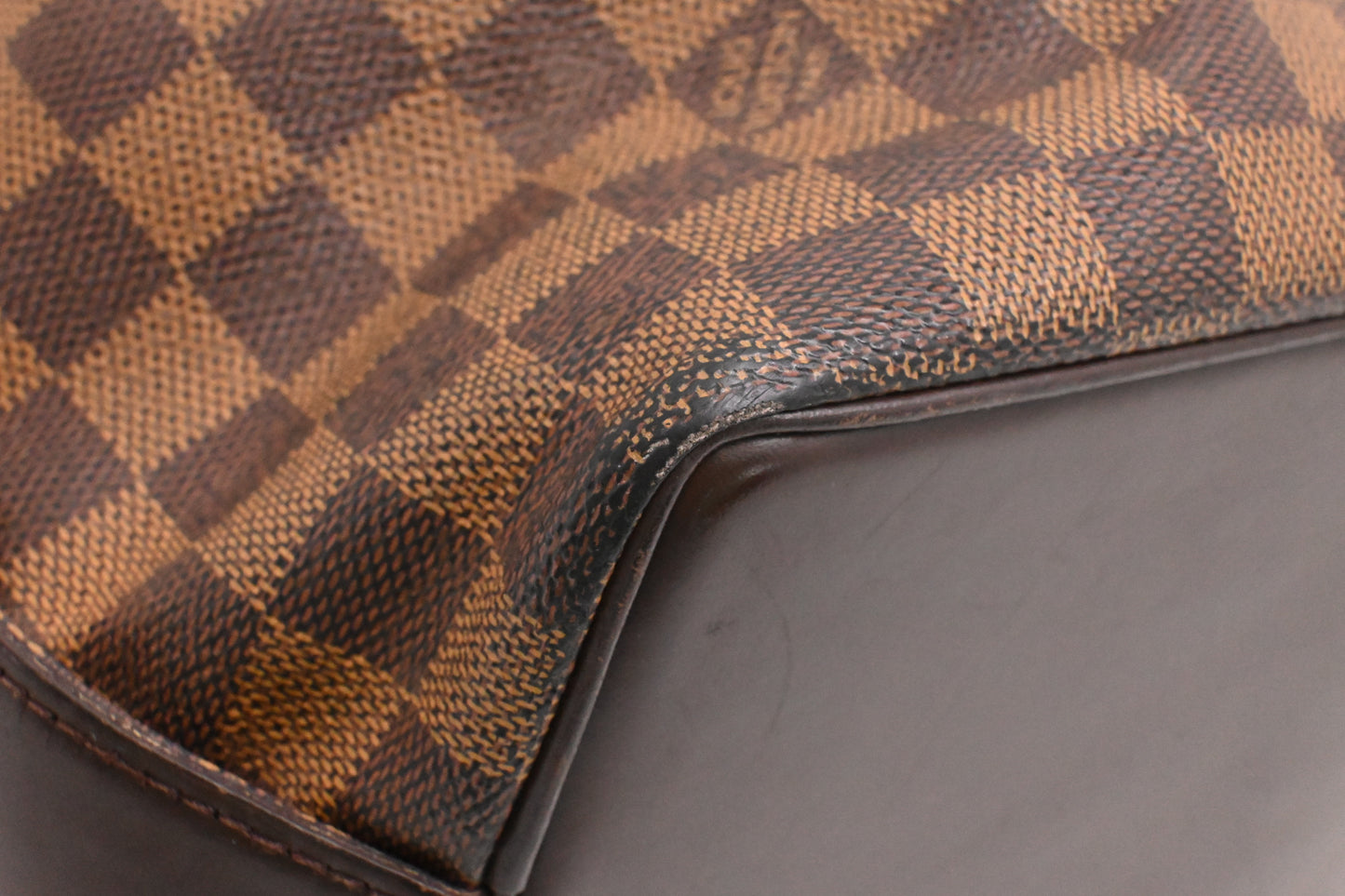 Louis Vuitton Chelsea in Damier Ebene Canvas
