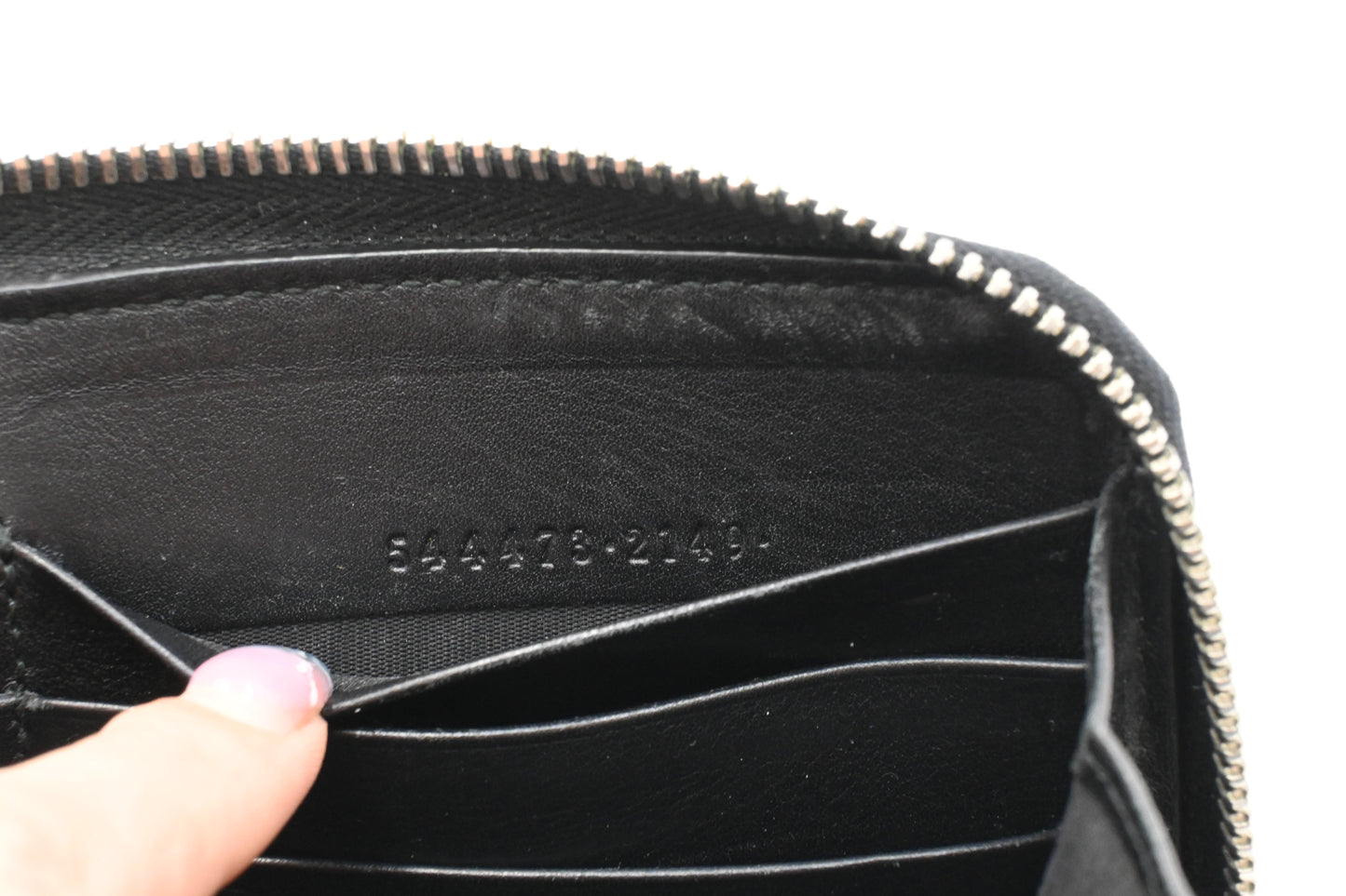 Gucci Long Wallet in Black Microguccissima Leather