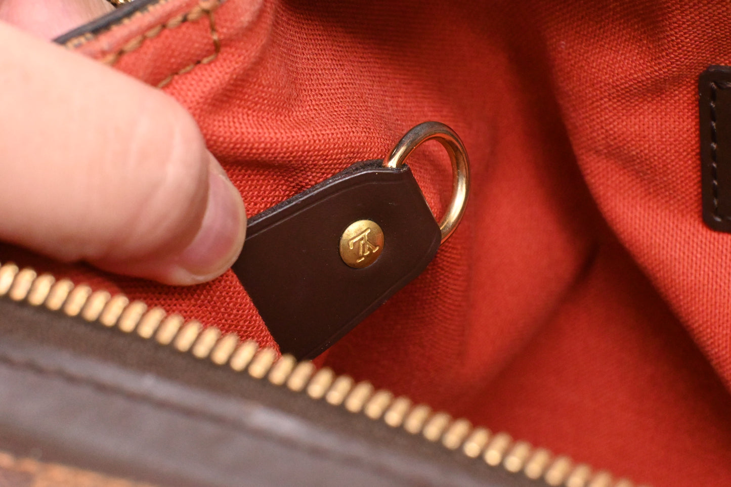 Louis Vuitton Chelsea in Damier Ebene Canvas