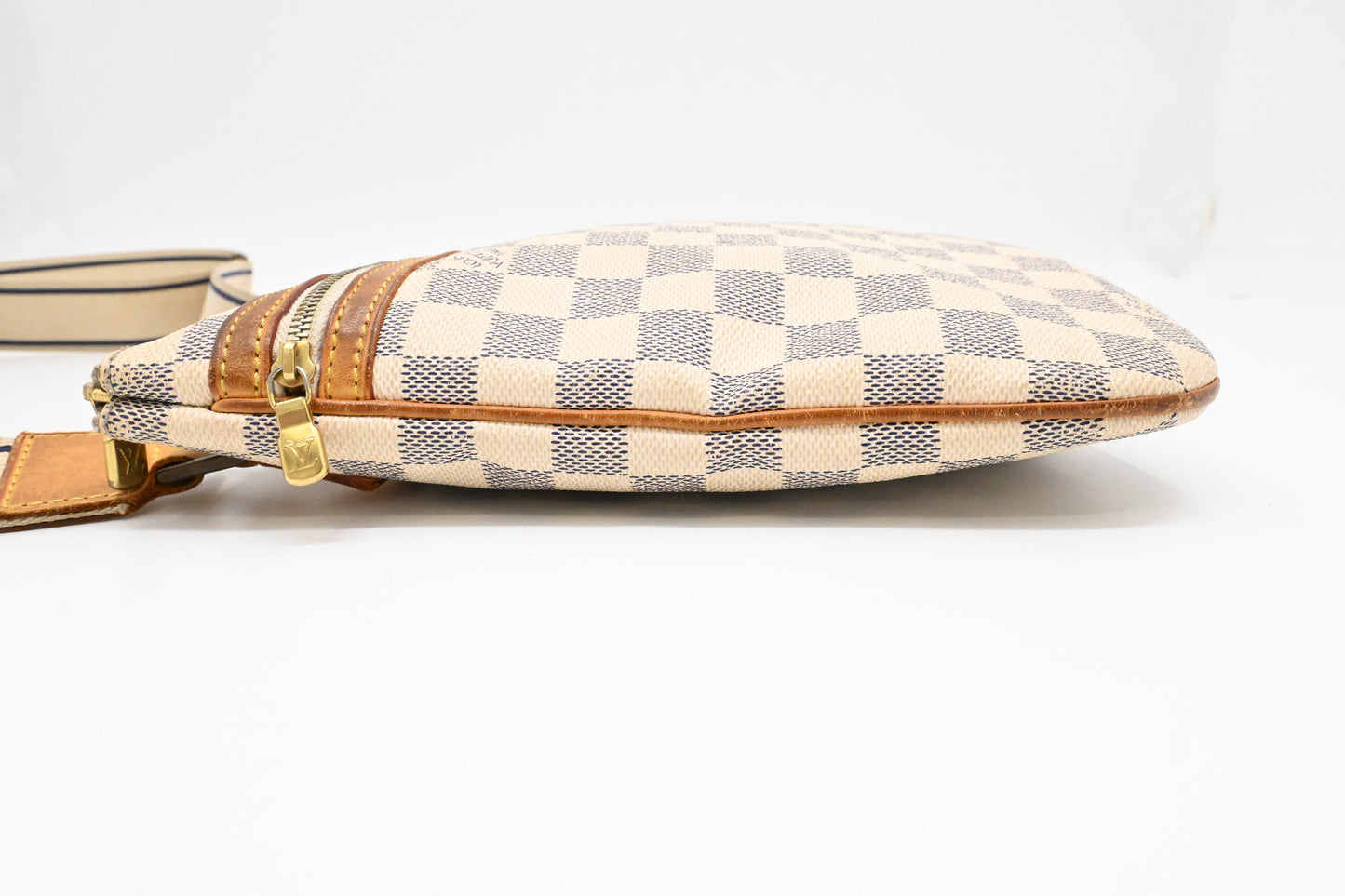 Louis Vuitton Pochette Bosphore in Damier Azur Canvas