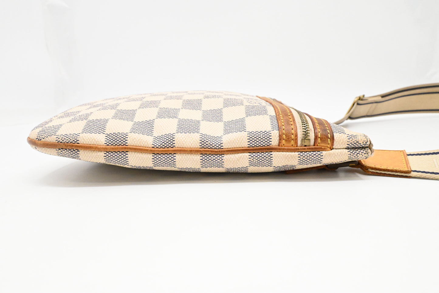 Louis Vuitton Pochette Bosphore in Damier Azur Canvas