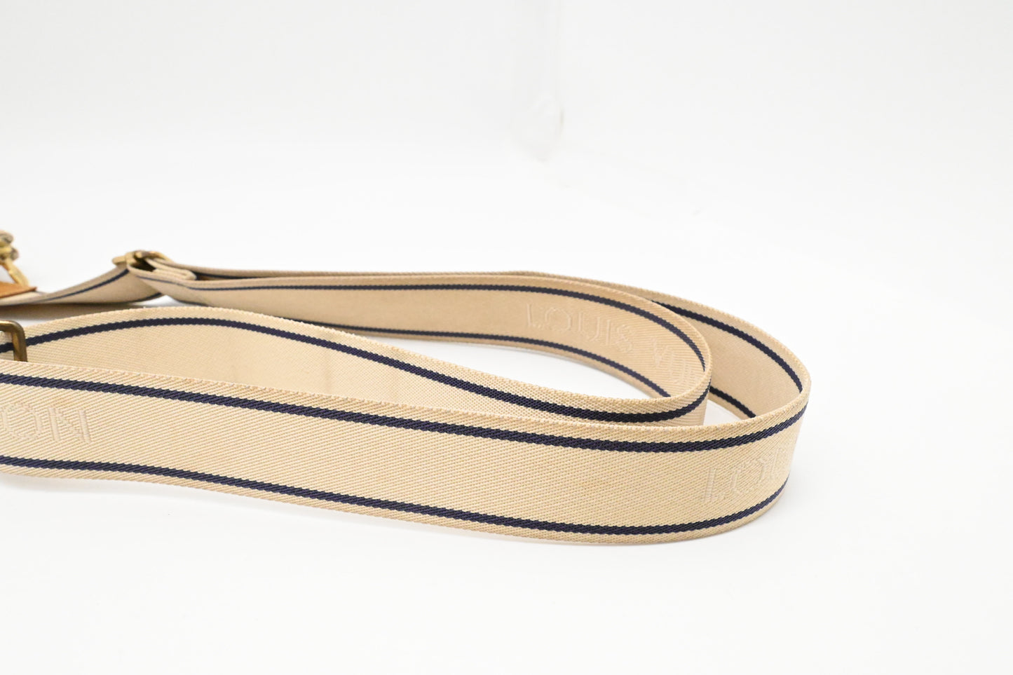 Louis Vuitton Pochette Bosphore in Damier Azur Canvas