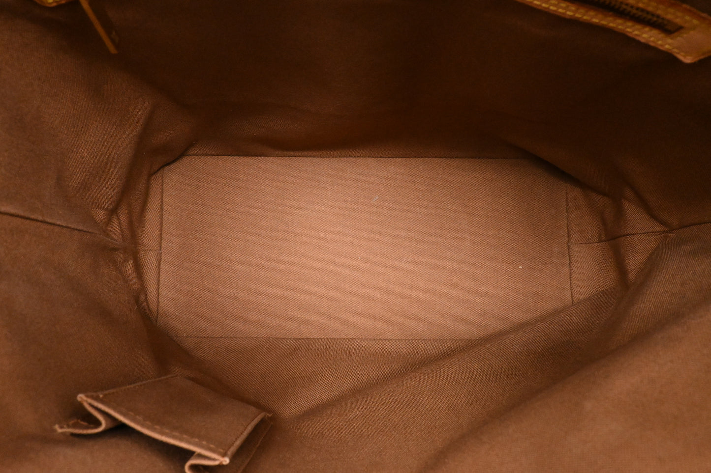 Louis Vuitton Cabas Mezzo in Monogram Canvas