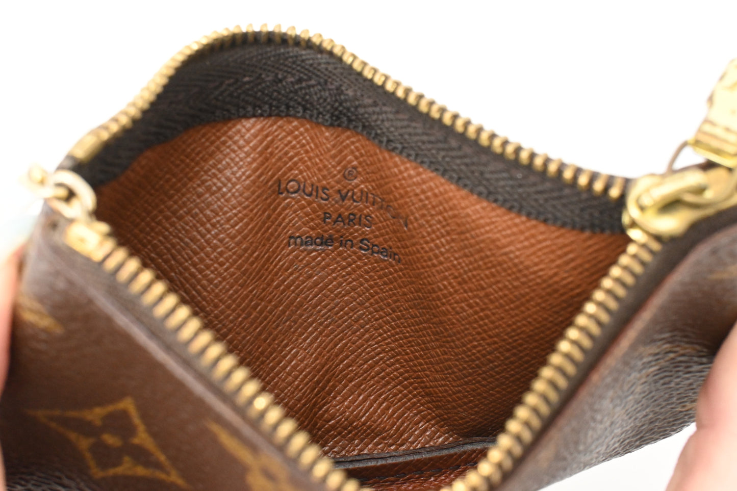 Louis Vuitton Pochette Cles in Monogram Canvas