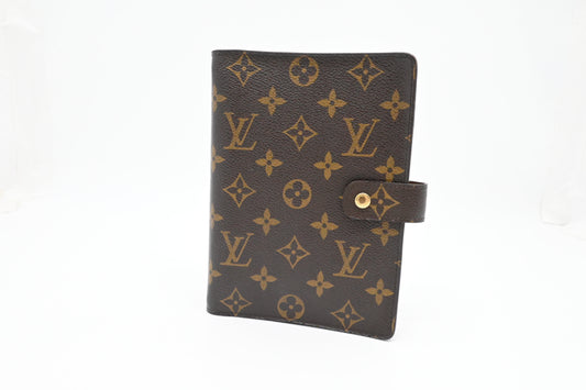 Louis Vuitton Agenda MM in Monogram Canvas