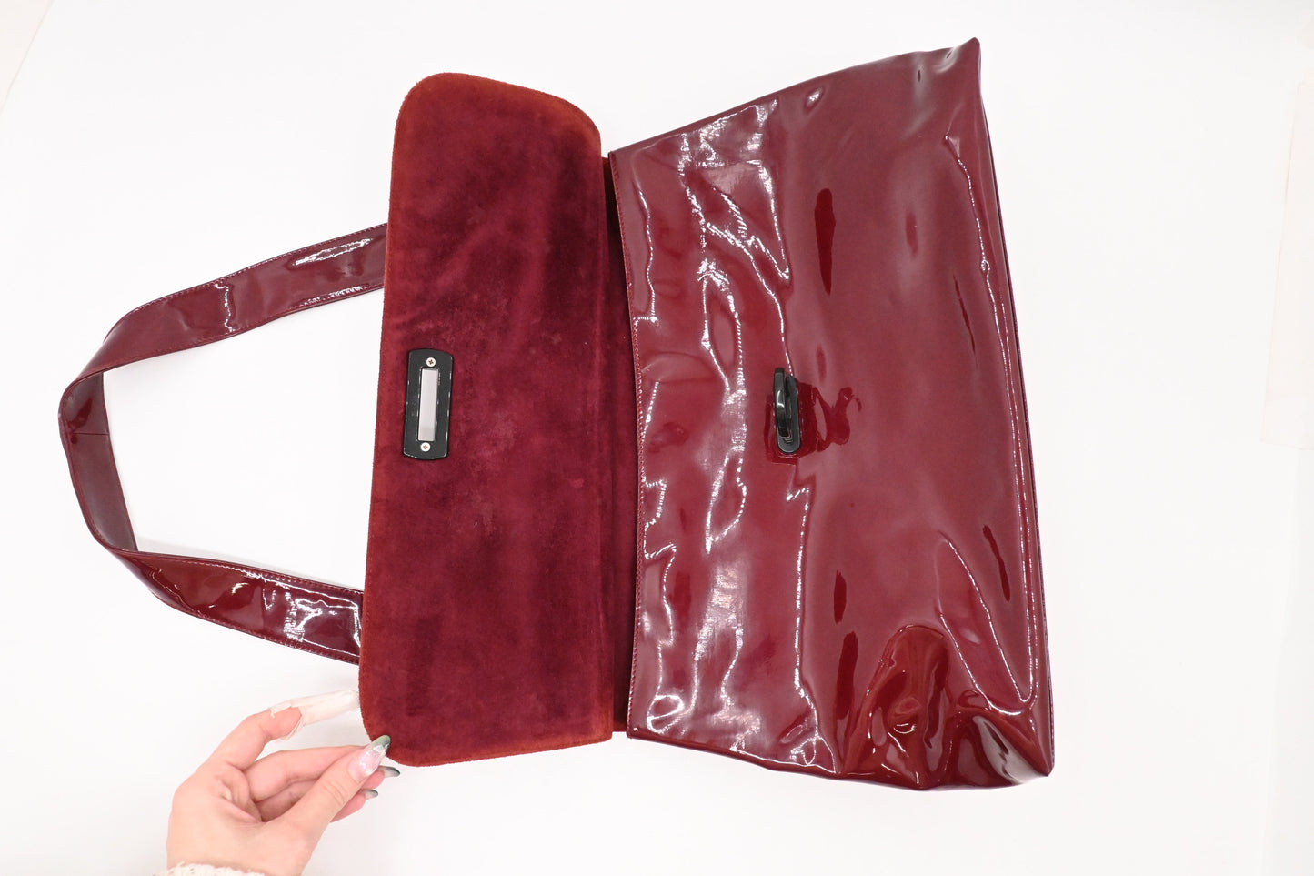 Ferragamo Shoulder Bag in Burgundy Patent Leather
