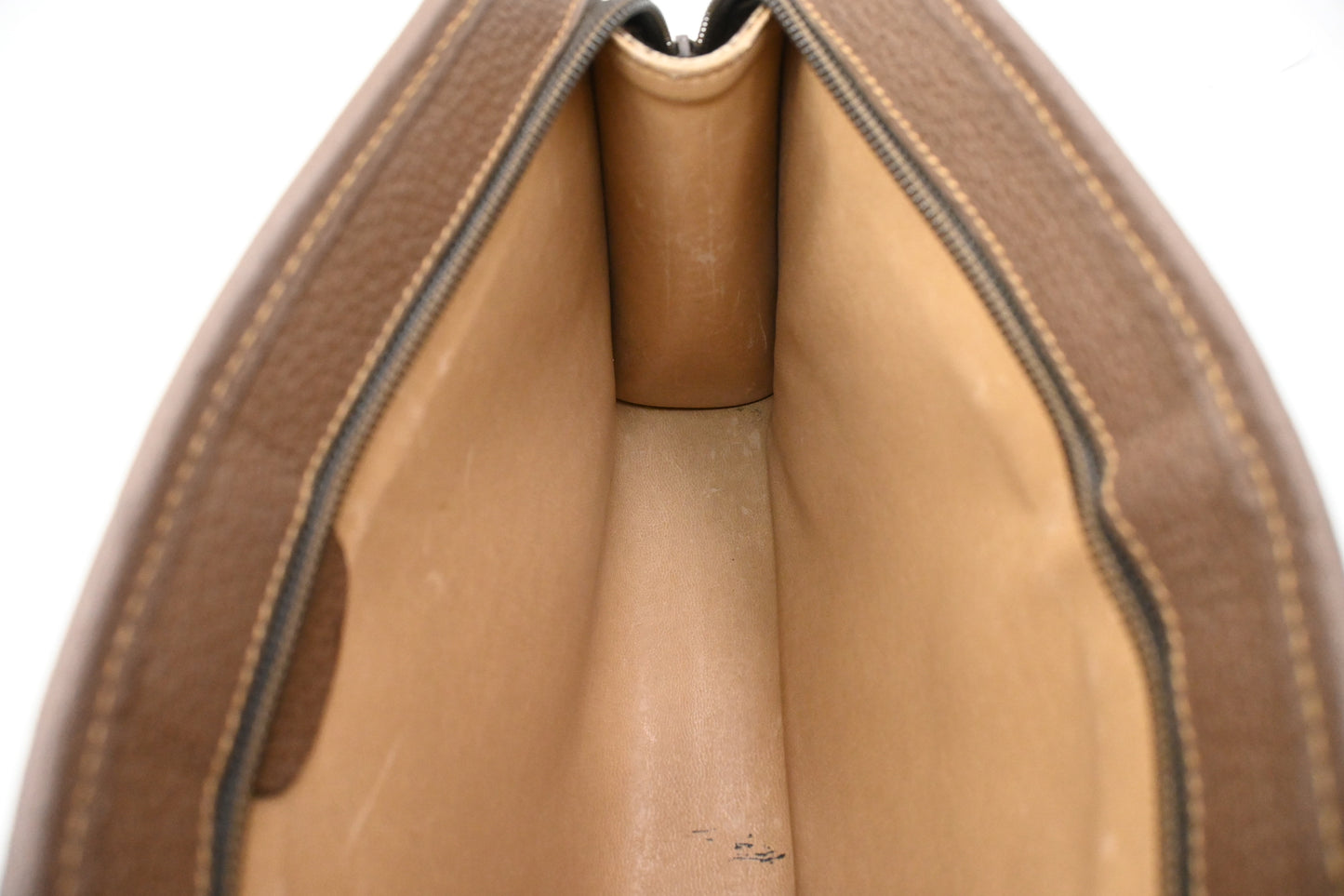 Gucci Clutch in GG Supreme Canvas
