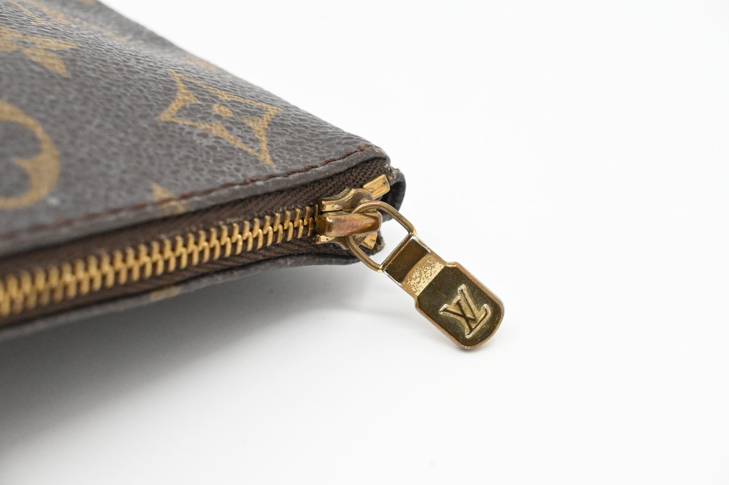 Louis Vuitton Sac Shopping 48 in Monogram Canvas