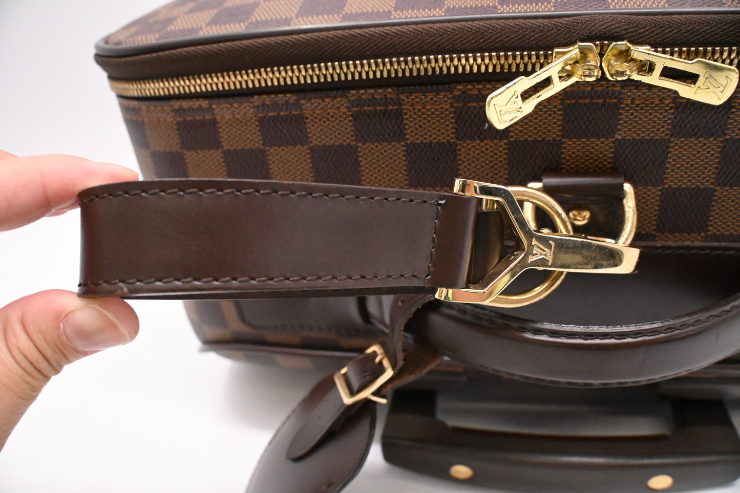 Louis Vuitton Pegase 55 in Damier Ebene Canvas