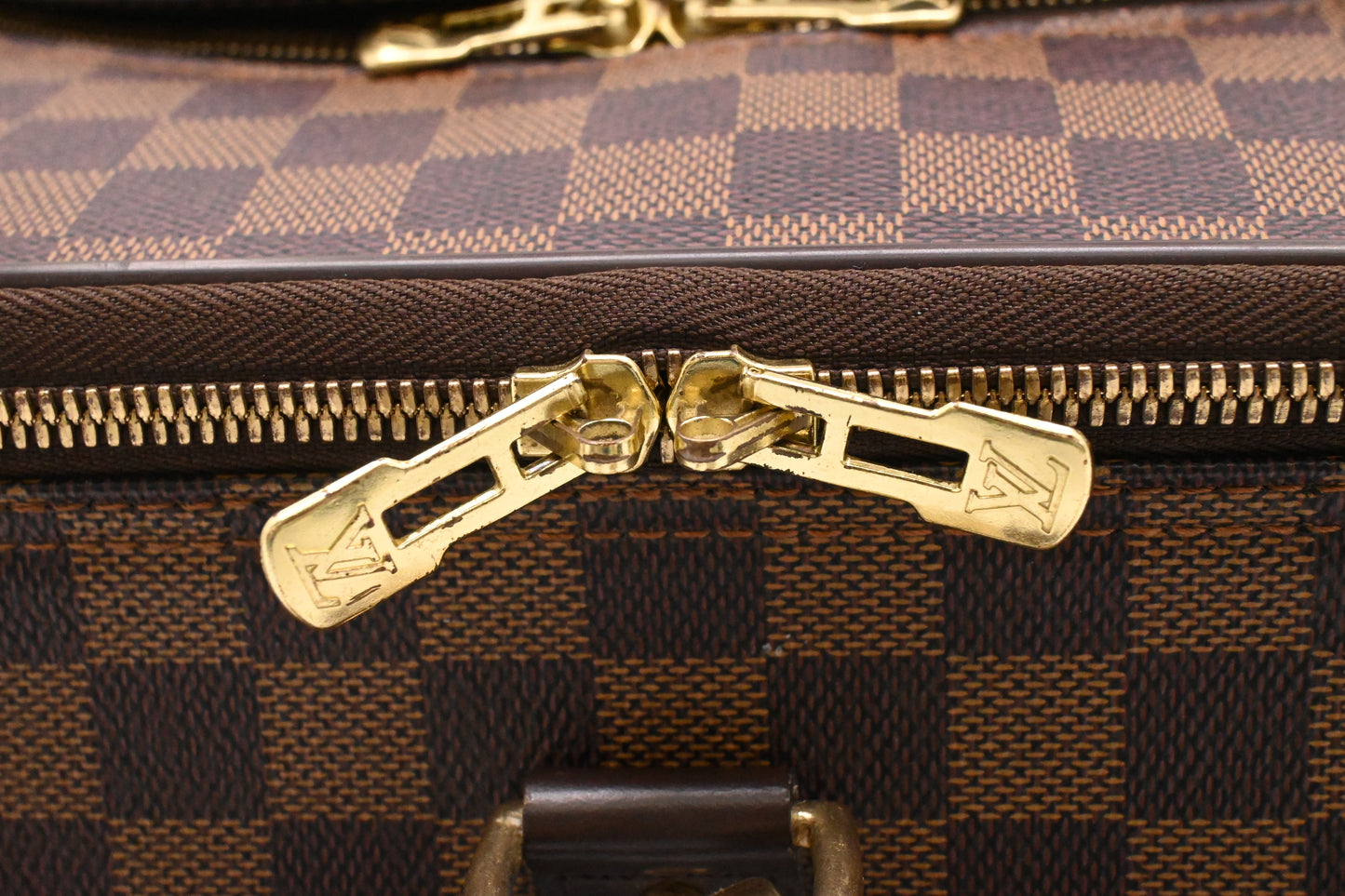 Louis Vuitton Pegase 55 in Damier Ebene Canvas