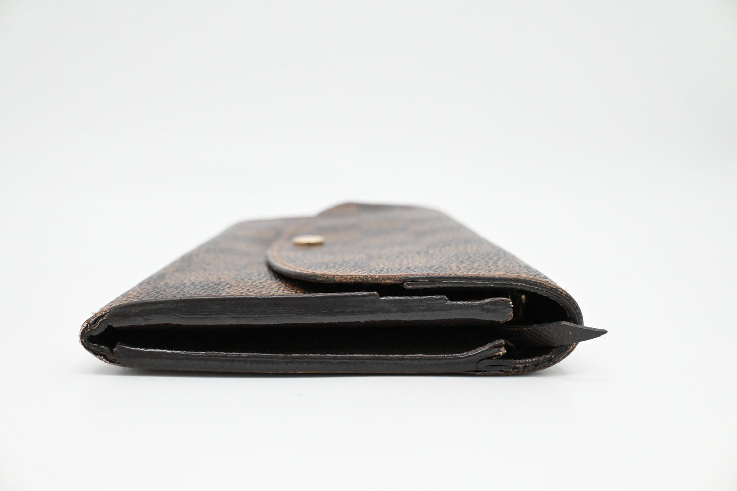 Louis Vuitton Emilie Wallet in Damier Ebene Canvas